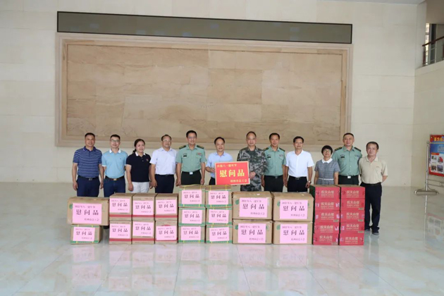梧州市總工會領(lǐng)導(dǎo)班子“八一”走訪慰問部隊(duì)官兵，共敘軍民魚水情