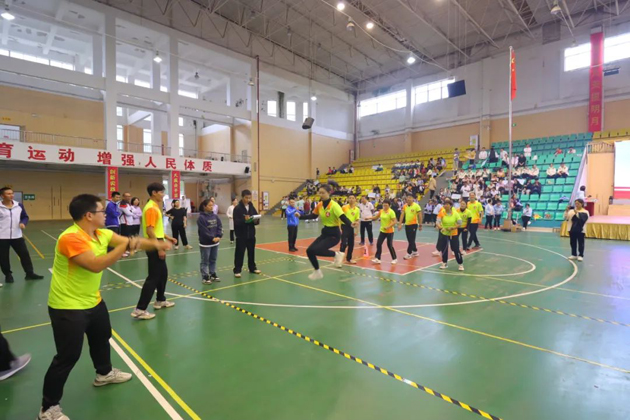 一起“趣”運(yùn)動(dòng)！2023年梧州市教職工趣味體育運(yùn)動(dòng)會(huì)歡樂無限