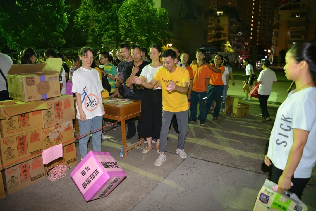 梧州郵政公司工會(huì)開展迎中秋、國(guó)慶趣味活動(dòng)