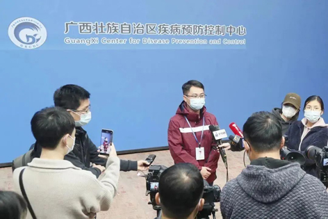 如何降低感染風(fēng)險(xiǎn)？同事感染了，其他人還能上班嗎？廣西疾控專家解答